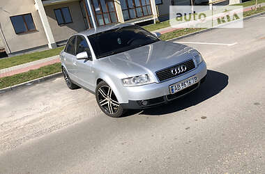 Седан Audi A4 2001 в 