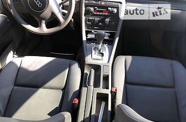 Седан Audi A4 2001 в 