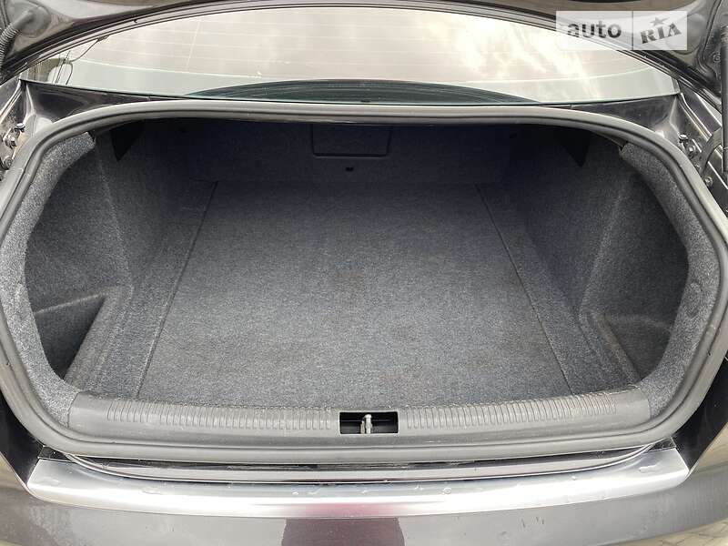 Седан Audi A4 2006 в Луцке