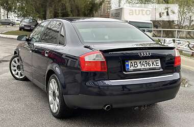 Седан Audi A4 2003 в 