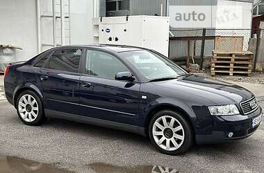 Седан Audi A4 2003 в 