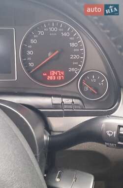 Универсал Audi A4 2001 в Ржищеве