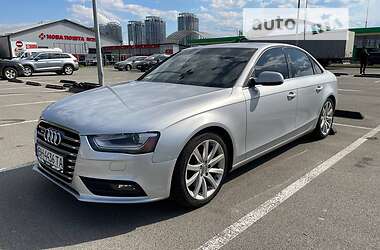 Седан Audi A4 2012 в Києві