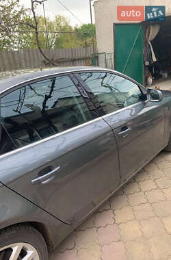 Седан Audi A4 2012 в 