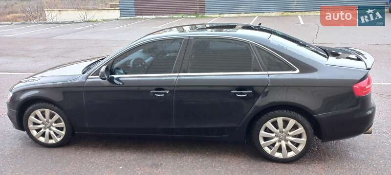 Седан Audi A4 2012 в Рівному фото Седан Audi A4 2012 в Рівному