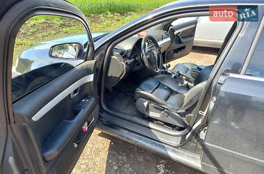 Седан Audi A4 2003 в Балті