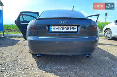 Седан Audi A4 2003 в Балті