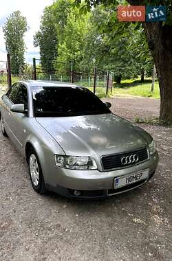 Седан Audi A4 2001 в Сумах