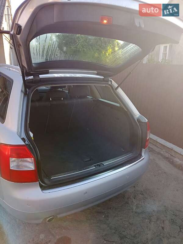 Универсал Audi A4 2004 в Луцке