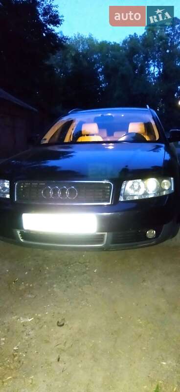 Універсал Audi A4 2001 в Ананьїві