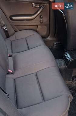 Седан Audi A4 2003 в Каменском