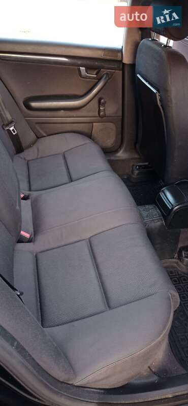Седан Audi A4 2003 в Кам'янському