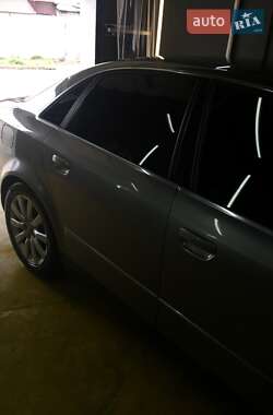 Седан Audi A4 2001 в Днепре