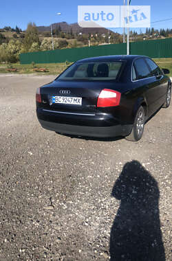 Седан Audi A4 2001 в Славському