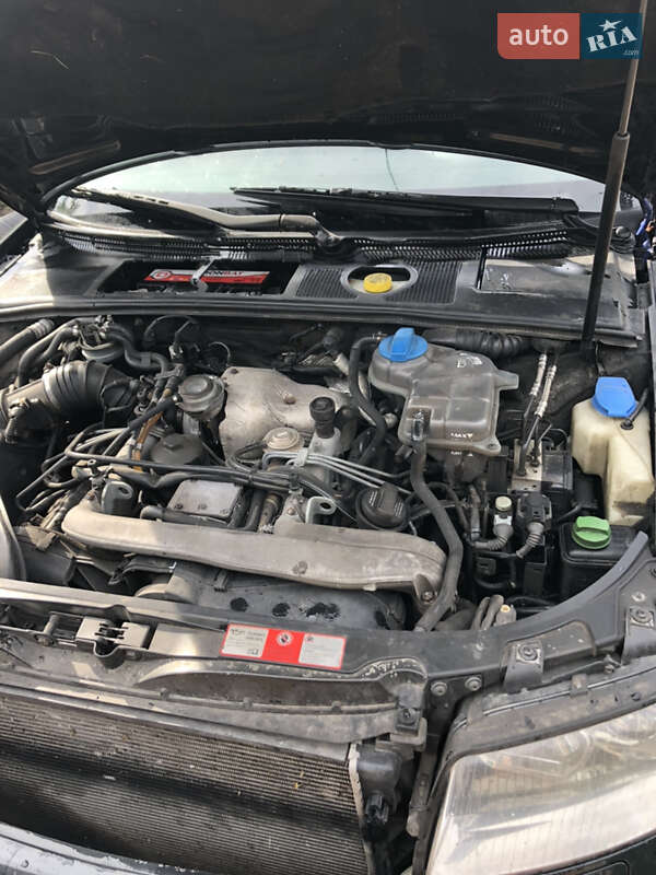 Универсал Audi A4 2003 в Терновке