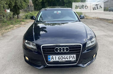 Седан Audi A4 2009 в 