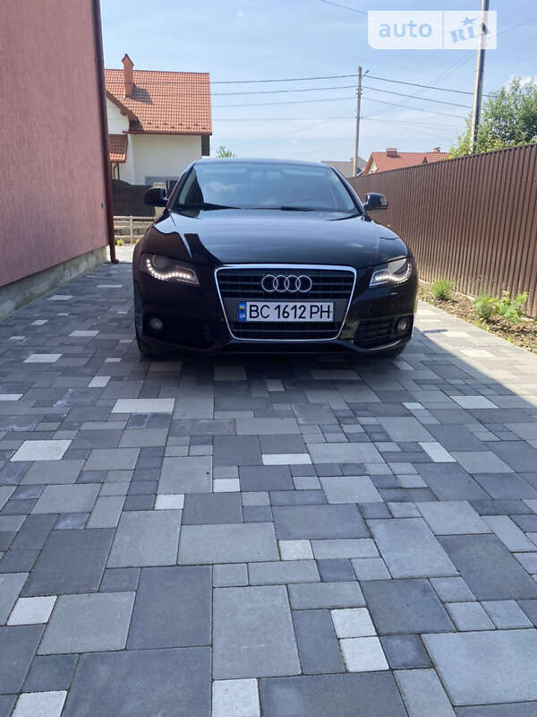 Седан Audi A4 2008 в Стрые