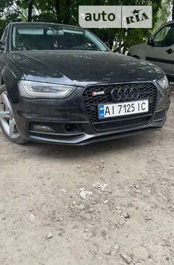 Универсал Audi A4 2014 в Киеве