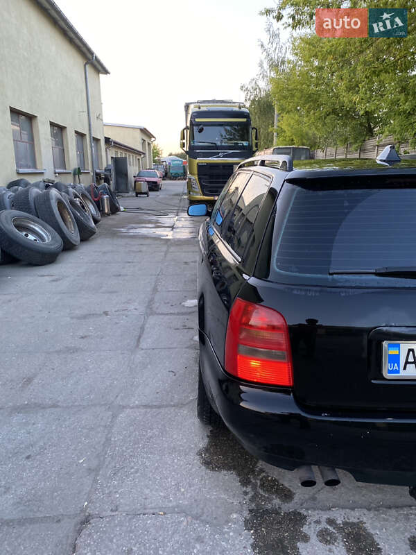 Универсал Audi A4 1998 в Виннице
