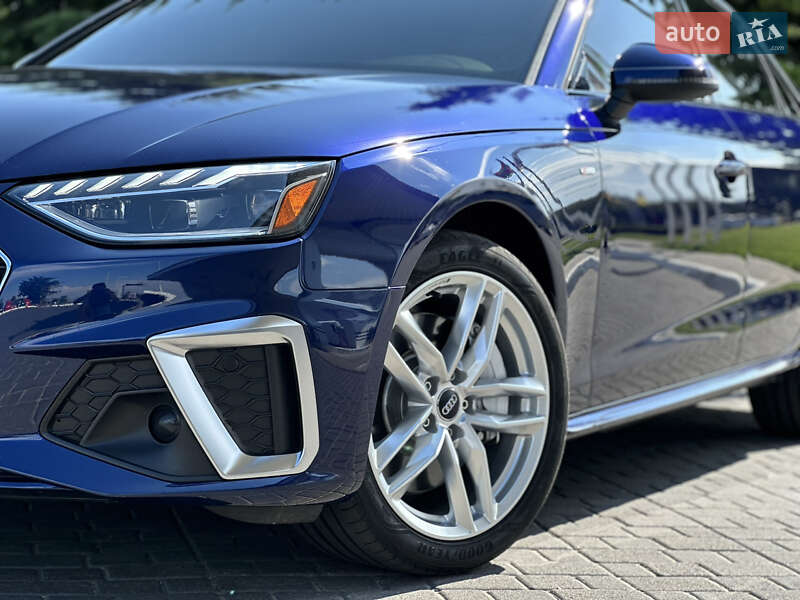 Седан Audi A4 2020 в Одессе