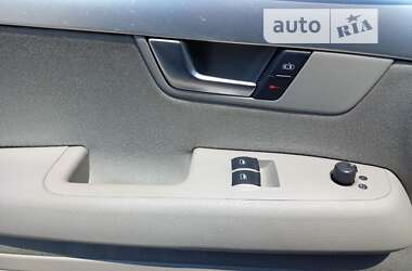 Седан Audi A4 2006 в 