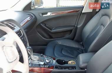 Седан Audi A4 2010 в Полтаве