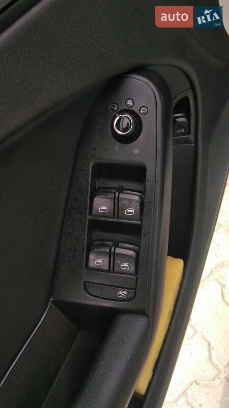 Седан Audi A4 2010 в Львові фото 16 Седан Audi A4 2010 в Львові