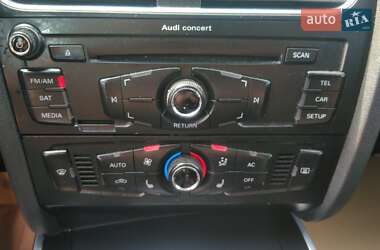 Седан Audi A4 2010 в Львове