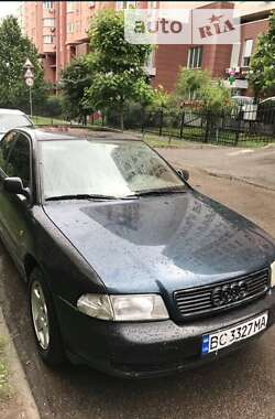 Седан Audi A4 1998 в Києві