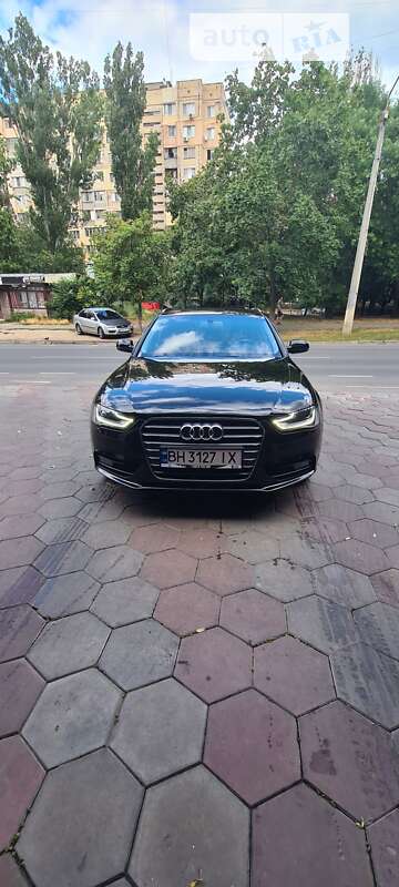 Універсал Audi A4 2015 в Києві
