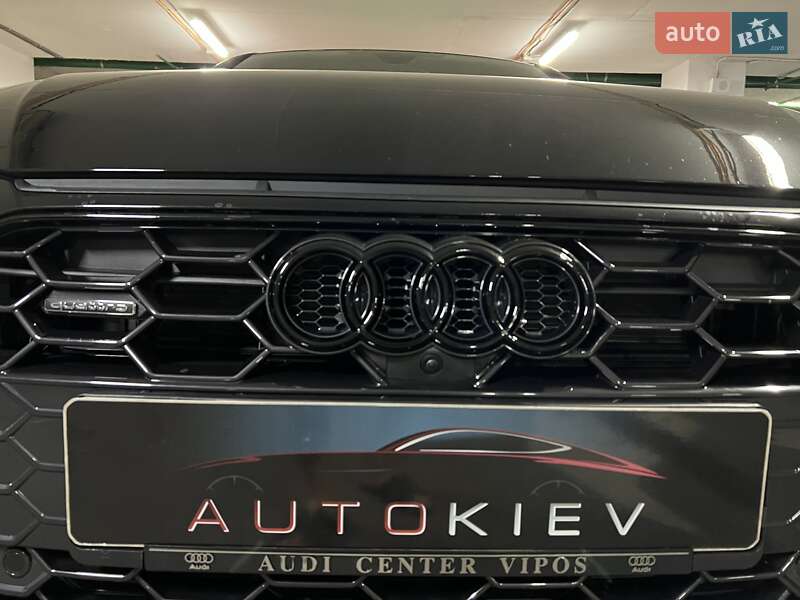 Седан Audi A4 2022 в Києві
