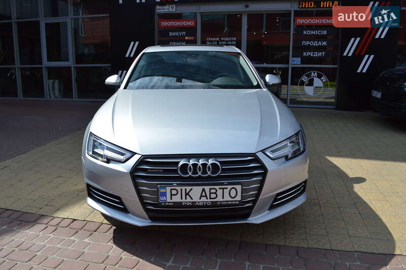 Седан Audi A4 2018 в Львове