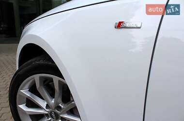 Седан Audi A4 2019 в 