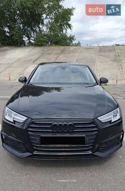 Audi A4 2015