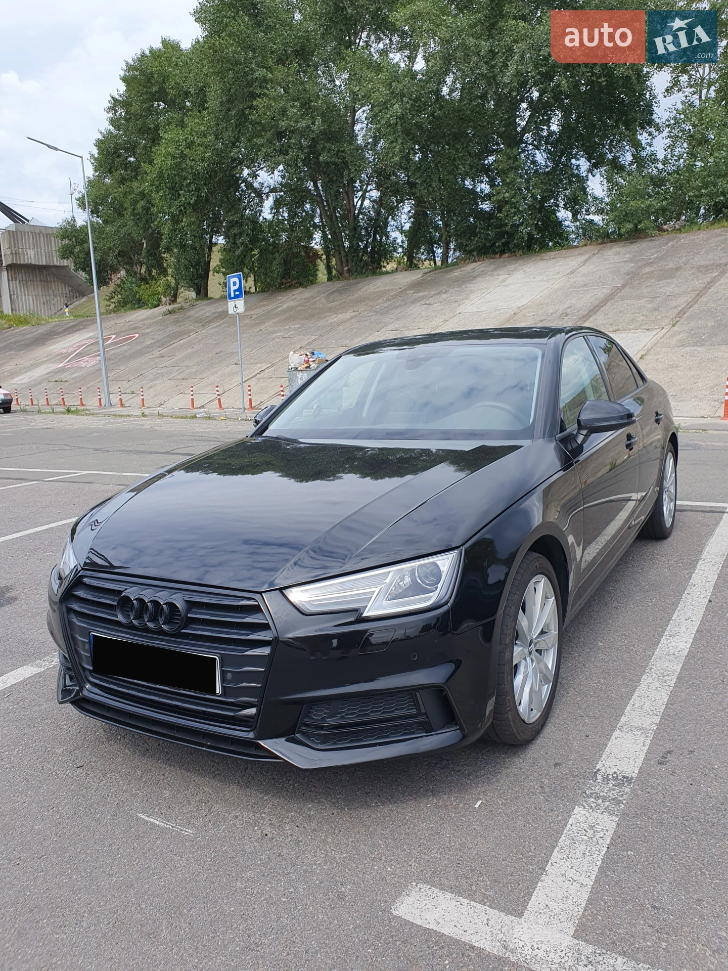 2015 Audi A4 - мініатюра 2