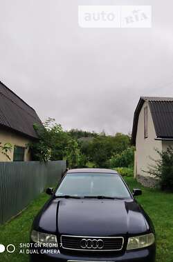 Седан Audi A4 1997 в Сваляве