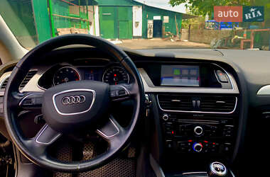 Седан Audi A4 2012 в Гайвороне