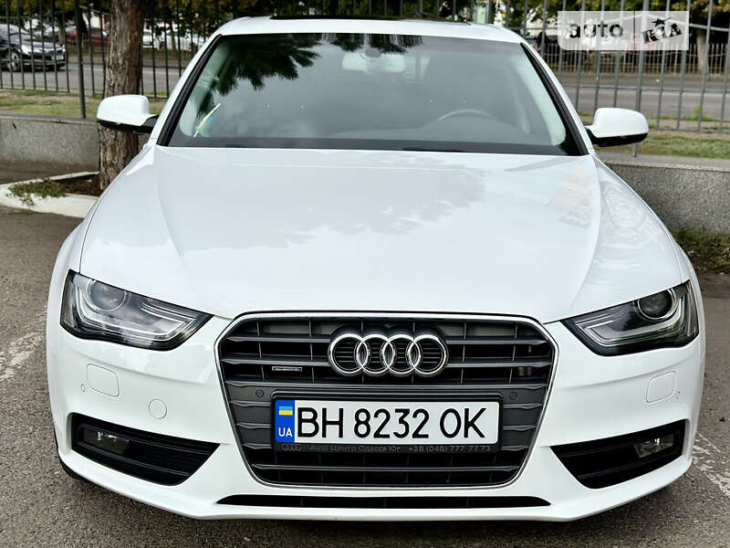 Седан Audi A4 2013 в Одессе