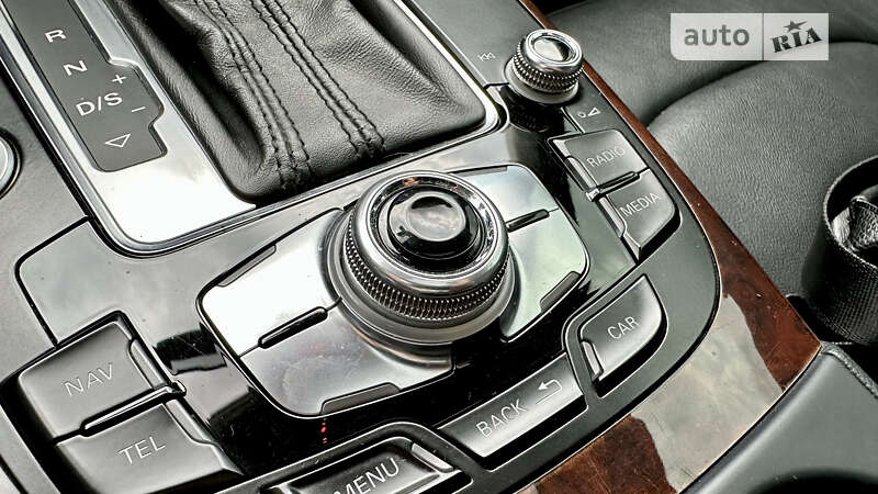 Седан Audi A4 2013 в Одессе