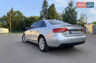 Audi A4 2011