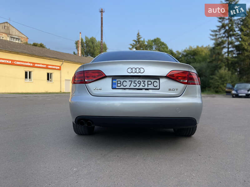 Седан Audi A4 2011 в Самборе