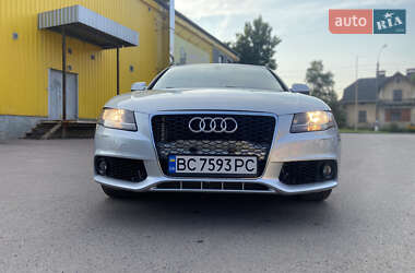 Седан Audi A4 2011 в Самборі
