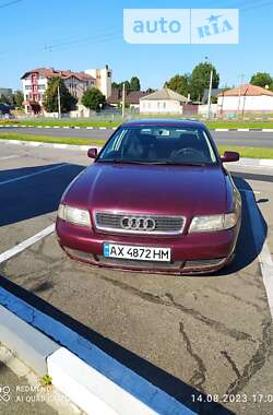 Седан Audi A4 1995 в Харкові