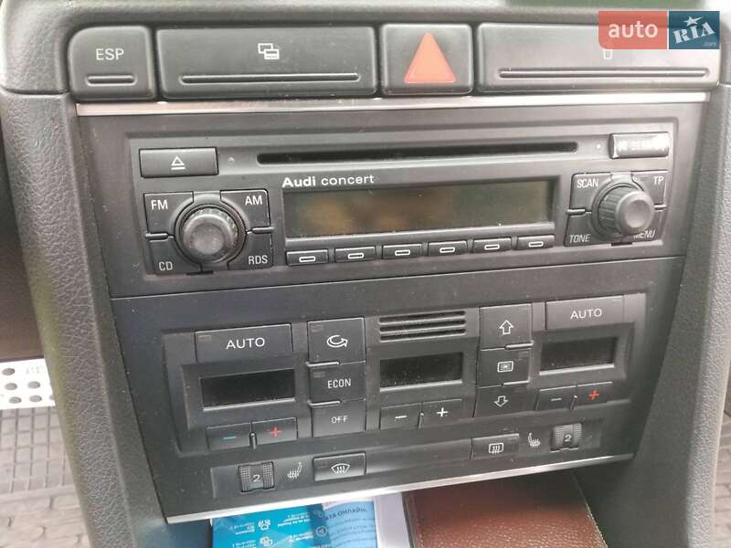 Седан Audi A4 2005 в Рені фото 11 Седан Audi A4 2005 в Рені