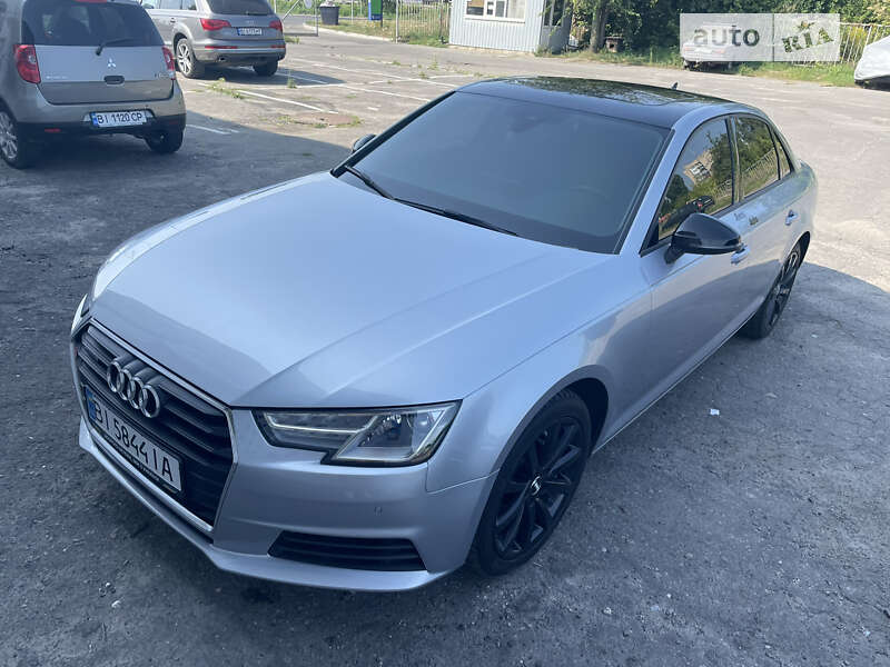 Седан Audi A4 2015 в Полтаве