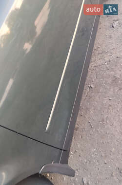 Седан Audi A4 2001 в 