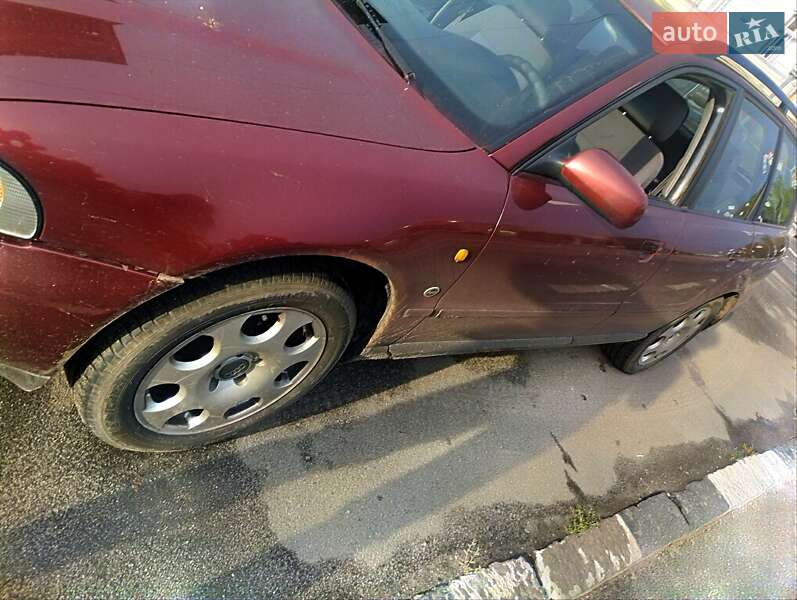 Универсал Audi A4 1999 в Харькове
