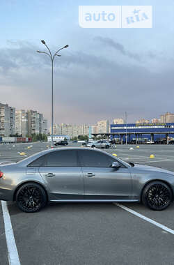 Седан Audi A4 2014 в Києві