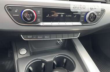 Седан Audi A4 2016 в 