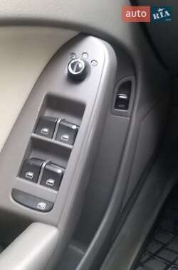 Седан Audi A4 2012 в Тернополе